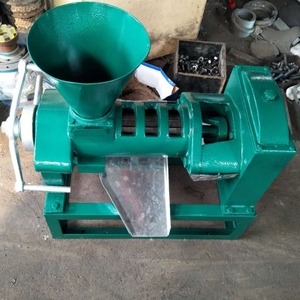 Máy ép dầu nhỏ 6yl-68 ép lạnh tự động Máy chế biến dầu nóng lạnh cho dầu dừa đậu nành hướng dương - Product Image 1