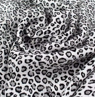 Tissus d'impression numérique personnalisés en gros, satin de soie pour femmes, tissu 100% polyester, satin floral pour vêtements