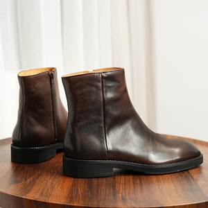 Mocasines de Hombre de Alta Calidad en Color Marrón, Hechos en Inglaterra con Cuero Lavado, Estilo Retro, con Cordones y Suela Goodyear, Impermeables - Product Image 5