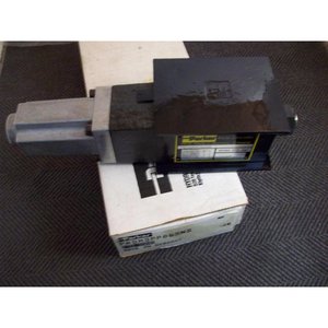Vanne de réduction de pression Parker PRDM3PP06SNS, port 1/4 pouce, pour huile, fabrication allemande - Product Image 1