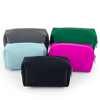 Neu eingetroffene Neopren-Kosmetiktasche mit individuellem Logo, luxuriöse Kosmetiktasche, klassische quadratische Reißverschluss-Reisetasche, Wasch- und Toilettenartikel-Etui