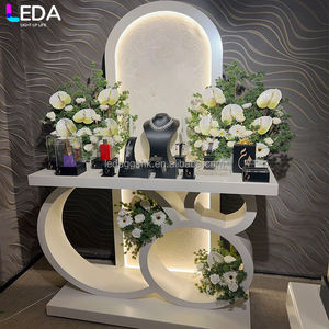 Ensemble de tables LED modernes en acrylique LEDA Wholesale pour mariage, fête, événement, décoration de table à gâteaux en intérieur - Product Image 1