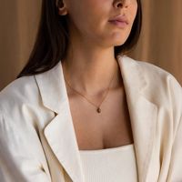 Collier en gros populaire de style rétro avec pendentif étoile polaire en pierre naturelle de naissance (12ème anniversaire), zircon et plaqué or, inaltérable