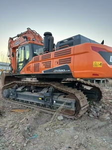 Excavatrice Doosan DX520LC-9C d'occasion en parfait état, à vendre - Product Image 2