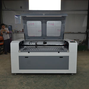 Máquina cortadora láser CNC de bajo precio Precio 80W Co2 Laser 1390 Cnc Co2 Máquinas cortadoras de grabado láser - Product Image 2