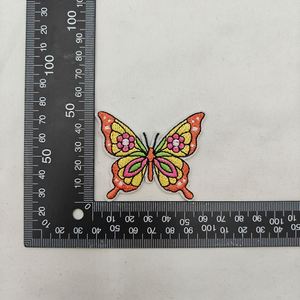 แผ่นปะติดรูปหัวใจสีชมพู รถบัส ป้ายสัญลักษณ์สันติภาพ สายรุ้ง ดวงตา กีตาร์ สำหรับตกแต่งเสื้อผ้าและหมวก - Product Image 5