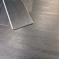 Kunden spezifische umwelt freundliche wasserdichte feuerfeste rutsch feste Innen verriegelung Click Lock Vinyl Plank Tile Spc Floor ing