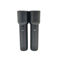 Lampe torche zoomable en gros IP65 400-500M 3000mAh 3000K Lumière chaude Rechargeable USB Marque privée Échantillonnage en 7 jours Logo personnalisé