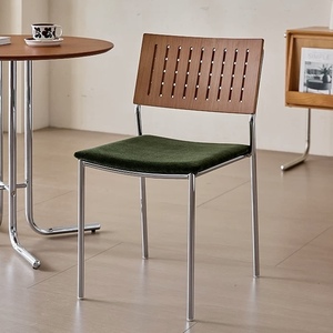 <span class=keywords><strong>Chaise</strong></span> <span class=keywords><strong>de</strong></span> salle à manger moderne nordique avec dossier <span class=keywords><strong>en</strong></span> <span class=keywords><strong>bois</strong></span>, cadre <span class=keywords><strong>en</strong></span> métal empilable, siège <span class=keywords><strong>en</strong></span> tissu pour la maison, l'hôtel ou l'appartement - Product Image 5