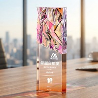 Trophée personnalisé en cristal à surface craquelée arc-en-ciel, plaque de récompense, texte et logo gravés au laser, souvenir en cristal couleur dégradée