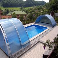 Équipement automatique de couverture d'hiver en PVC de ligne centrale pour piscines de spa Enclos de piscine en vente
