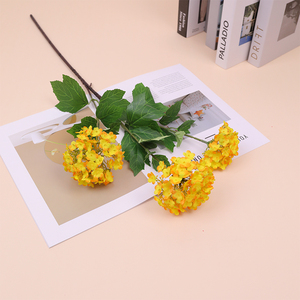 Hydrangée artificielle à trois têtes, style forêt boisée, décoration douce, fleur en soie fraîche, accessoires de photographie pour mariage en extérieur - Product Image 5