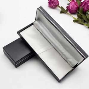 Boîte cadeau argentée personnalisée pour entreprise |   Étui de luxe en métal pour stylo à bille et stylo-plume avec logo de l'entreprise - Product Image 2