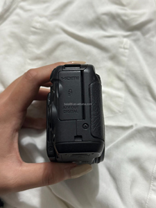 สภาพดี ใหม่ ราคาถูก สำหรับกล้องถ่ายรูป Power-Shot G12 10MP ซูมออปติคอล 5 เท่า เซ็นเซอร์ CCD รองรับการ์ด SD - Product Image 3