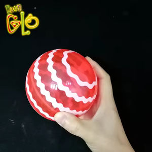 Balles de jonglage lumineuses à LED professionnelles pour débutants Impression de logo personnalisable Glow in Dark TPU Bouncing Balls Parties - Product Image 6