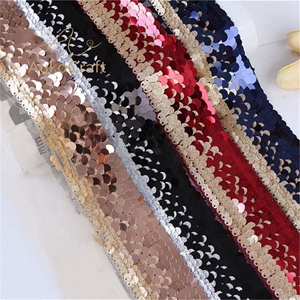Kain renda payet glitter dekoratif untuk kostum fesyen, bordir, tekstil, jahitan, pakaian tari, hiasan, dan aksesoris. - Product Image 6