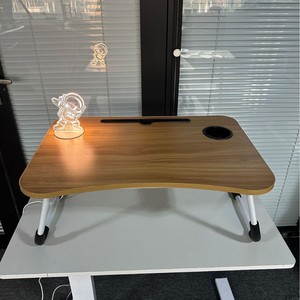 <span class=keywords><strong>Escritorio</strong></span> <span class=keywords><strong>plegable</strong></span> <span class=keywords><strong>de</strong></span> computadora portátil con interfaz USB Luz <span class=keywords><strong>de</strong></span> noche 3D para estudiar y leer Perfecto como mesita <span class=keywords><strong>de</strong></span> noche - Product Image 2