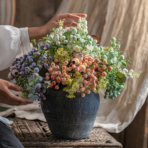 Bouquet de baies artificielles transfrontalières, style campagnard, accessoire de photographie, décoration d'intérieur, ensemble de tiges de fleurs artificielles de fruits et baies - Product Image 3