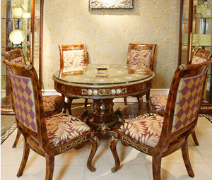 Table à <span class=keywords><strong>manger</strong></span> en acajou de style baroque français/ Table à <span class=keywords><strong>manger</strong></span> rectangulaire en bois massif sculpté pour <span class=keywords><strong>6</strong></span> <span class=keywords><strong>personnes</strong></span>/ Ensemble de <span class=keywords><strong>salle</strong></span> à <span class=keywords><strong>manger</strong></span> - Product Image 2