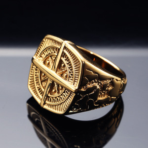 Anel Vintage de Aço Inoxidável Olivia com Compasso Estrela do Norte Cruz Hip Hop à Prova d'Água Anel Gravado para Homens e Mulheres - Product Image 1
