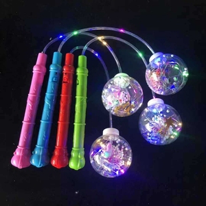 Venta caliente portátil Bobo Ball Linterna iluminada para niños Juguetes Linternas de bolas redondas - Product Image 3