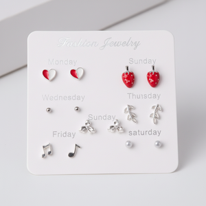 Vendita calda orecchini a cerchio di moda Punk Vintage di tendenza da donna di lusso con strass croce fiore perla Design all'ingrosso disponibile - Product Image 1