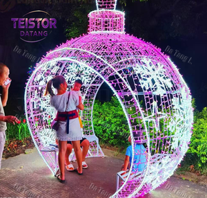 Grande sphère décorative lumineuse en forme d'arche pour la décoration de Noël dans les hôtels, les centres commerciaux et les événements commerciaux - Product Image 4