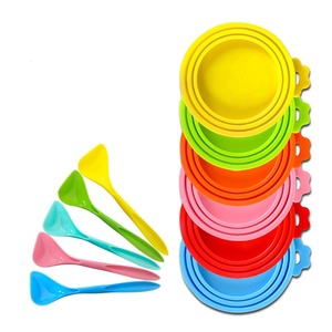 LifeTop BPA Free Universal <span class=keywords><strong>Silicone</strong></span> <span class=keywords><strong>Pet</strong></span> Food pode capas com colher 3 tamanhos padrão Tampas elásticas para cães e gatos Tigelas de comida - Product Image 1