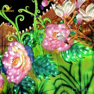 Linterna de seda con tema navideño personalizado para exposición - Product Image 4