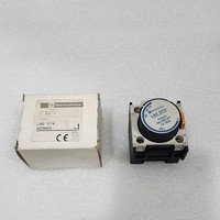 Un produit original neuf LA2 DT4 ON DELAY TIMER 023003 10180 SEC PLC