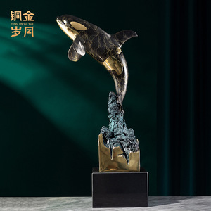 Escultura de ballena de latón con detalles en cobre y oro, figura de animal marino hecha a mano, decoración artística para sala de estar, negocios y regalo de inauguración de casa - Product Image 4