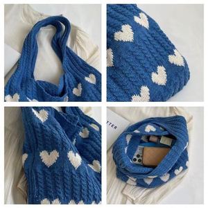 Bolso Tote de Punto con Estampado de Corazones Chic para Otoño 2023, Bolso de Punto Minimalista y Moderno, Bolso de Hombro Elegante y Original - Product Image 4