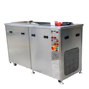 Pulitore ultrasonico industriale facile del singolo bagno 560L che pulisce l'attrezzatura per la pulizia con il dispositivo di raffreddamento