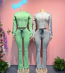 가을 여성 의류 새로운 여성 자켓 벨벳 운동복 여성 빈티지 투피스 세트 벨루어 운동복 - Product Image 4