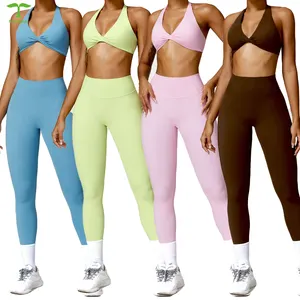 Wholesale High Quality Women's Clothing Yoga Sets Outdoor Jackets Leggings Bra For Women 2 Pieces Gym Wear Women Sets