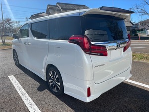 รถยนต์ไฟฟ้าขับเคลื่อนขวา Toyota Alphard ยานพาหนะสำหรับธุรกิจครอบครัว - Product Image 3