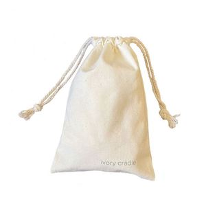 Sacs cadeaux en coton biologique avec cordon de serrage et logo personnalisé, petits sacs de rangement pour femmes, petites pochettes en coton avec cordon de serrage, cadeaux - Product Image 3