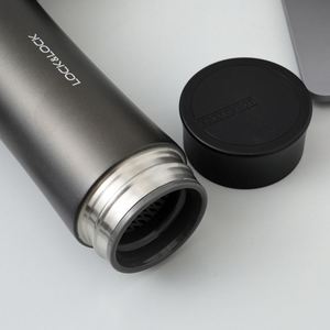 Ensemble Cadeau Personnalisé pour Entreprise : Thermos Verrouillable, Parapluie, Clé USB, Activité d'Entreprise, Cadeau de Remise de Diplôme, dans une Boîte Élégante - Product Image 4