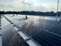 Panel Surya Bifasial Kaca Ganda Tipe-N Jinko 720W Grosir, Modul PV Daya Tinggi IP68