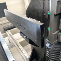 Fresadora de extremos CNC de 3 ejes con certificación CE de la fábrica Shandong WEIKE, 600 mm de ancho para PVC/UPVC y aluminio con motor de 3000W