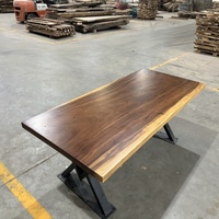 Plateau de table en bois massif de noyer simple et moderne, bord naturel, en stock, vente directe d'usine