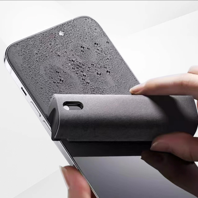 Portable 2 in 1 Plastic Mobile Phone Screen Cleaner and Wiping Cloth Portable Digital Computer Screen Cleaner