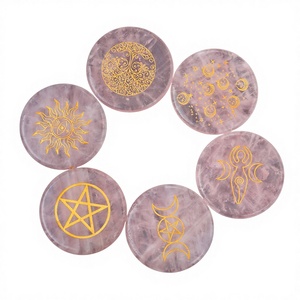 Base in Cristallo <span class=keywords><strong>Rosa</strong></span> Naturale con Albero della Vita Intagliato, Stella e <span class=keywords><strong>Luna</strong></span>, Piccolo Ornamento in <span class=keywords><strong>Pietra</strong></span> Levigata e Lucidata - Product Image 1