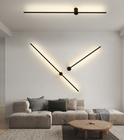 Applique murale LED intelligente en aluminium, design de luxe, longue et linéaire, pour chevet, salon, ou escalier, au design épuré