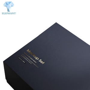 Caja de Regalo Magnética de Cartón Negro con Tapa Abatible, Formato de Libro Grande, con Logotipo Personalizado de Lujo, para Empresas - Product Image 3