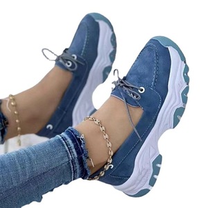 <span class=keywords><strong>Scarpe</strong></span> singole europee e americane di <span class=keywords><strong>grandi</strong></span> dimensioni da donna nella primavera del 2025, <span class=keywords><strong>scarpe</strong></span> singole Casual con lacci con suola spessa - Product Image 6