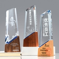Récompenses de reconnaissance du verre gravé personnalisé trophée de la plaque de verre en cristal avec base en bois WTR-37