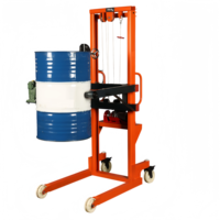 Lève-fût électrique industriel, empileur de fûts, inclinateur manuel, capacité 350 kg, pour la manutention et le transfert de matériaux en fûts d'huile en usine