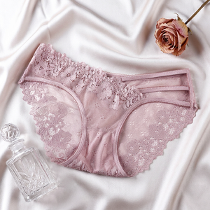 Culottes en dentelle florale rose pour femmes, confortables, en maille transparente, couleur unie, taille mi-haute, entrejambe en coton, lingerie sexy OEM ODM - Product Image 2