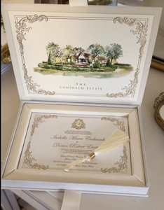 Invitación de Boda de Lujo en Caja de Terciopelo Blanco, con Sello Personalizado en Dorado, Diseño de Acuarela, con Cinta y Borla, Tarjetas RSVP - Product Image 1